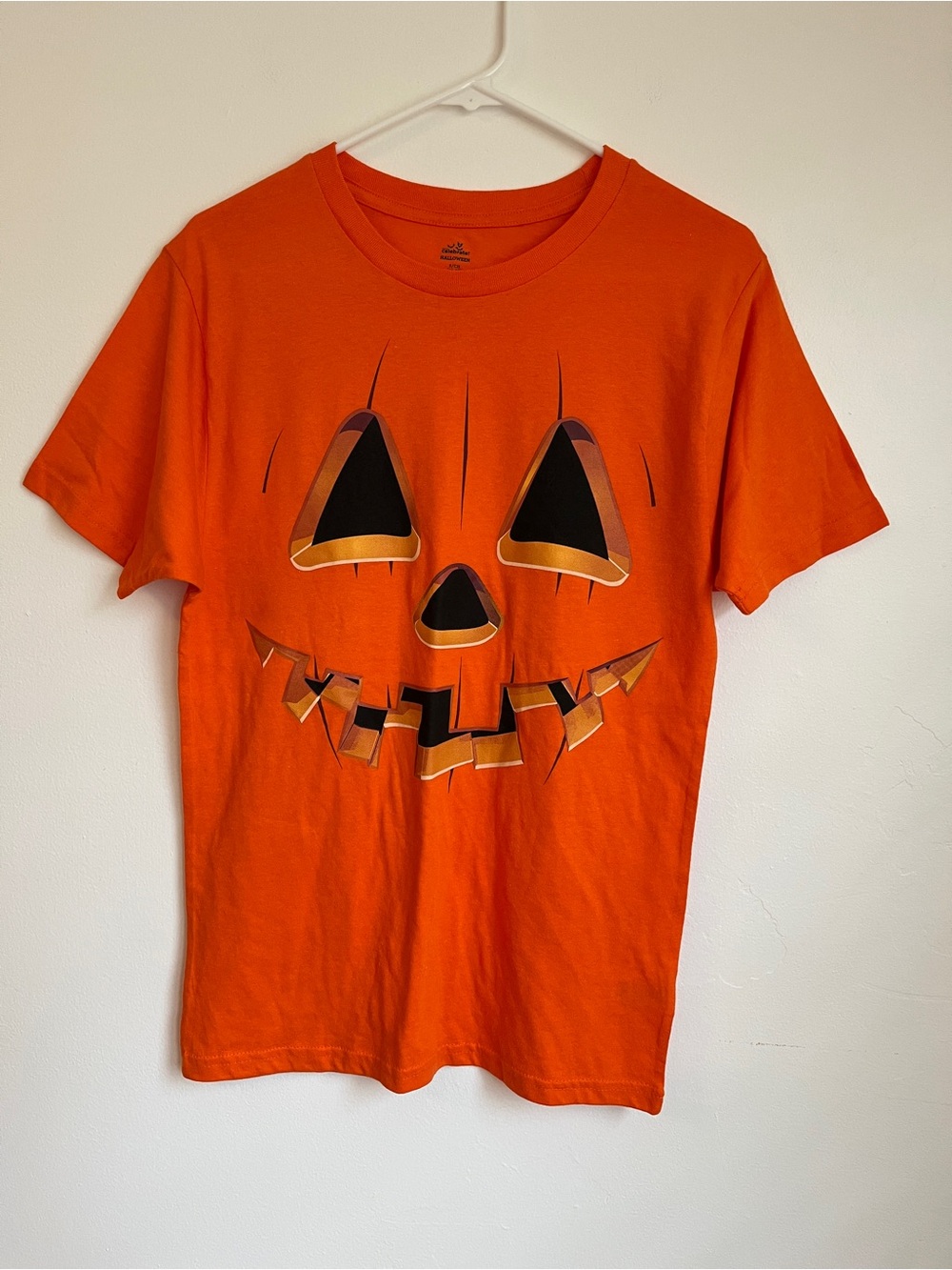 Orange Men’s Celebrate! Halloween Pumpkin Face Short Sleeve Tee S/CH (34-36)